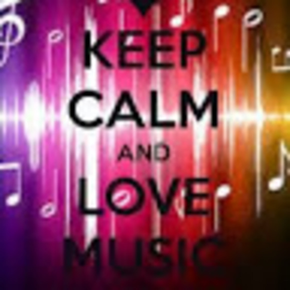 Meet your Posher, Erin - Picture 1 of 1